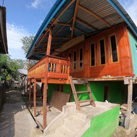 Jhuna Komodo Homestay Extérieur photo