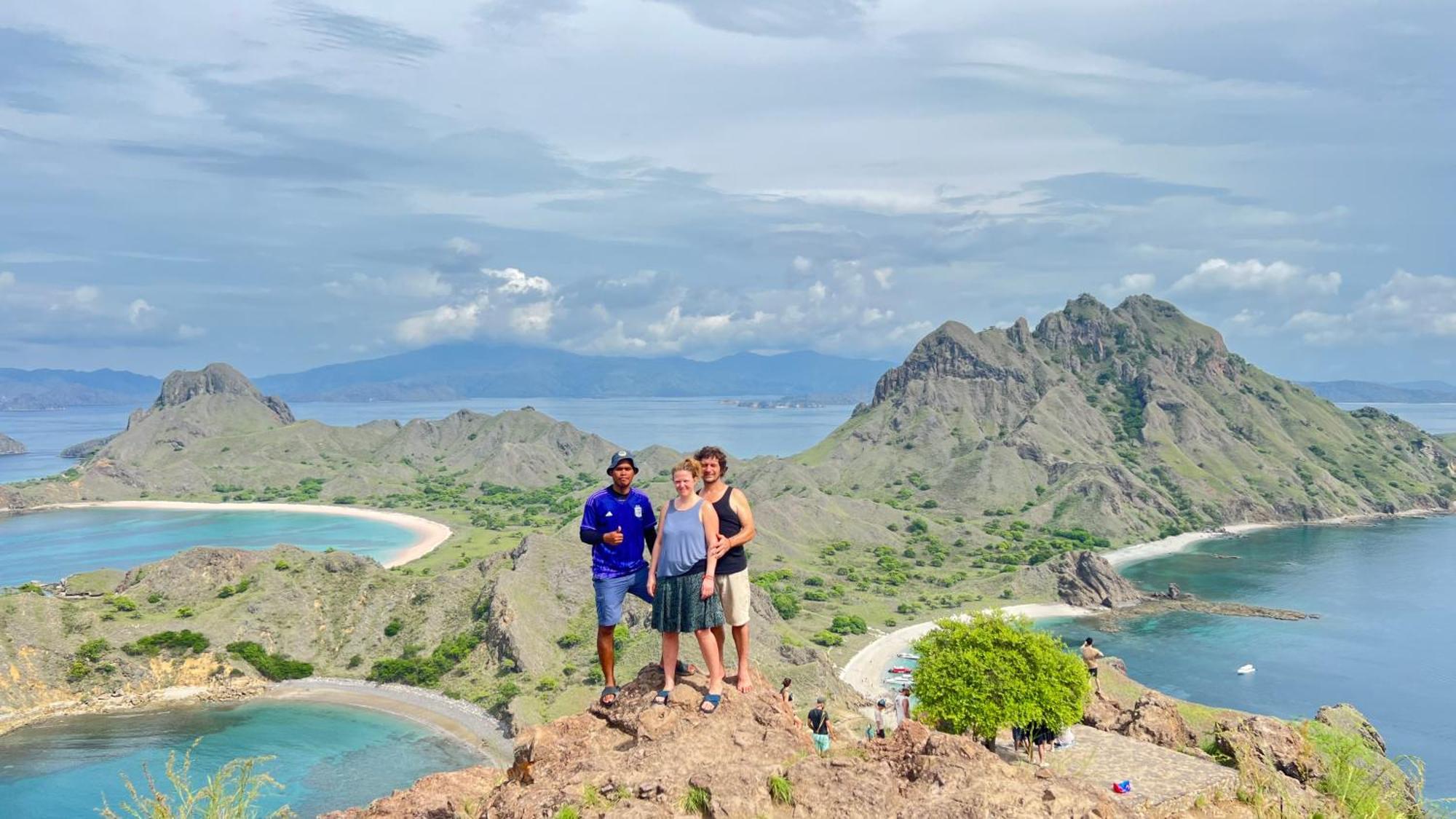 Jhuna Komodo Homestay Extérieur photo