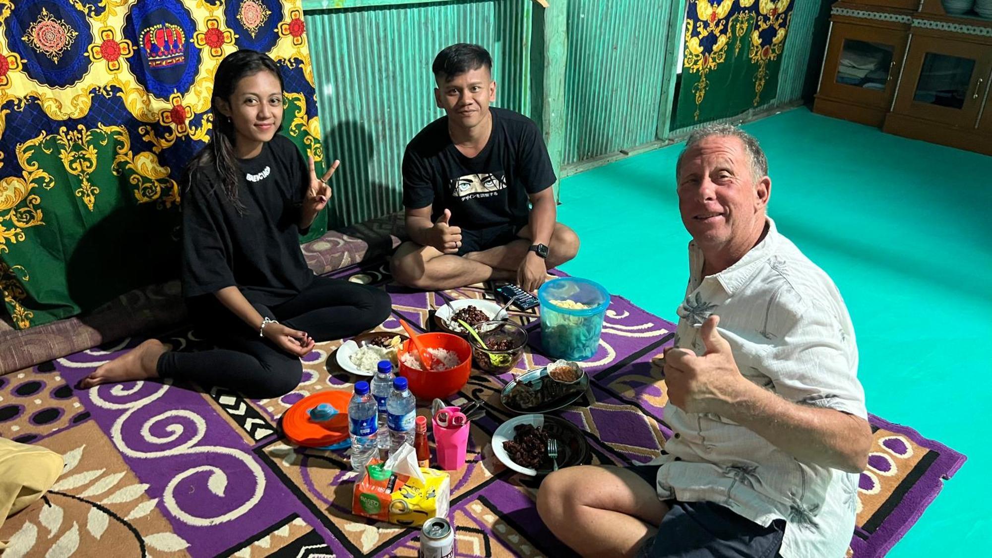 Jhuna Komodo Homestay Extérieur photo